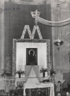 [Obraz Matki Bożej Częstochowskiej w Kościele w Jedlińsku w czasie nawiedzenia]